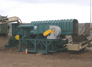 Dense-Out Vibratory Separator